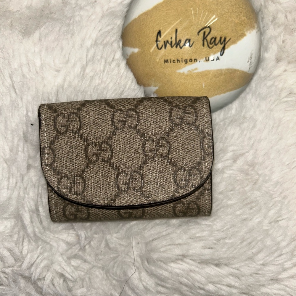 Gucci Vintage GG & Cream Canvas Compact Wallet‎